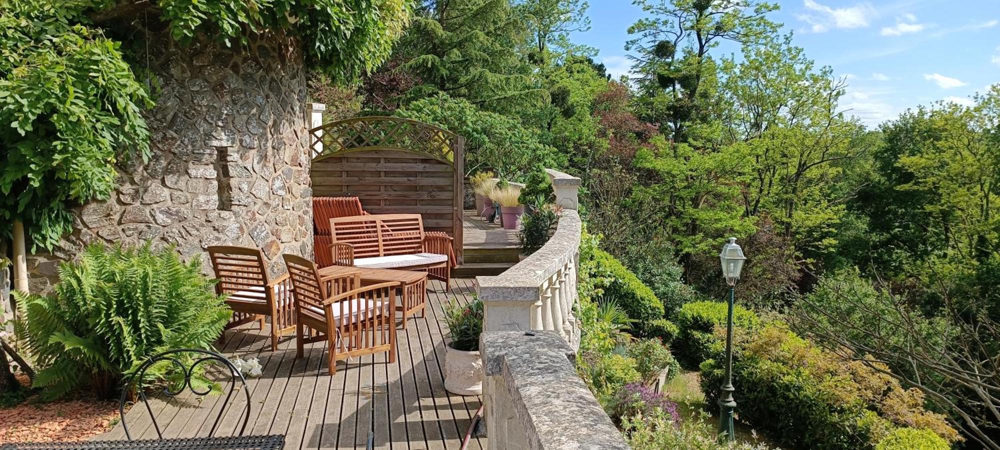 Gite De Charme Atypique Vue Panoramique Montrevault Ngoại thất bức ảnh